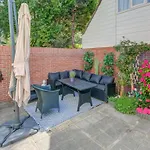 Comfortable Vacation Near The Sea