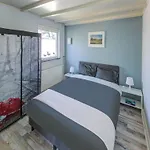 Comfortable Vacation Near The Sea 펜션 노르트바이커하우트
