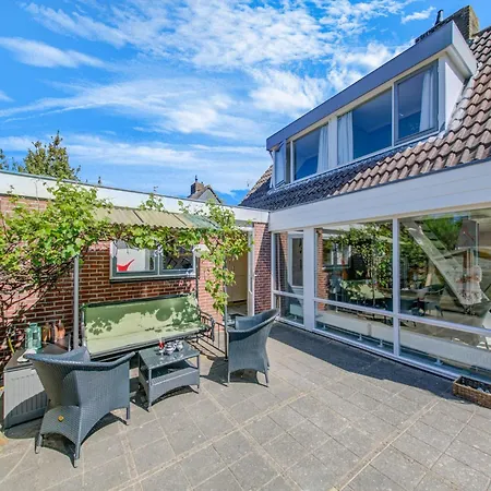 Holiday home Comfortable Vacation Near The Sea Noordwijkerhout