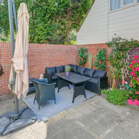 Comfortable Vacation Near The Sea