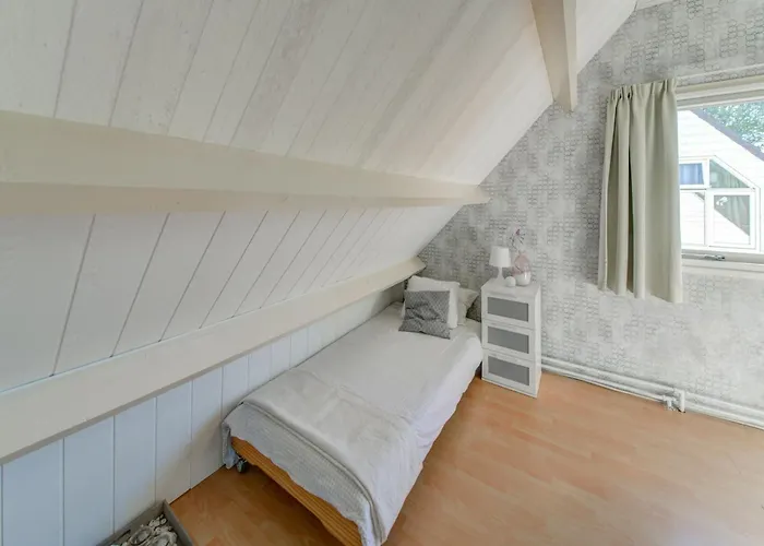 Comfortable Vacation Near The Sea